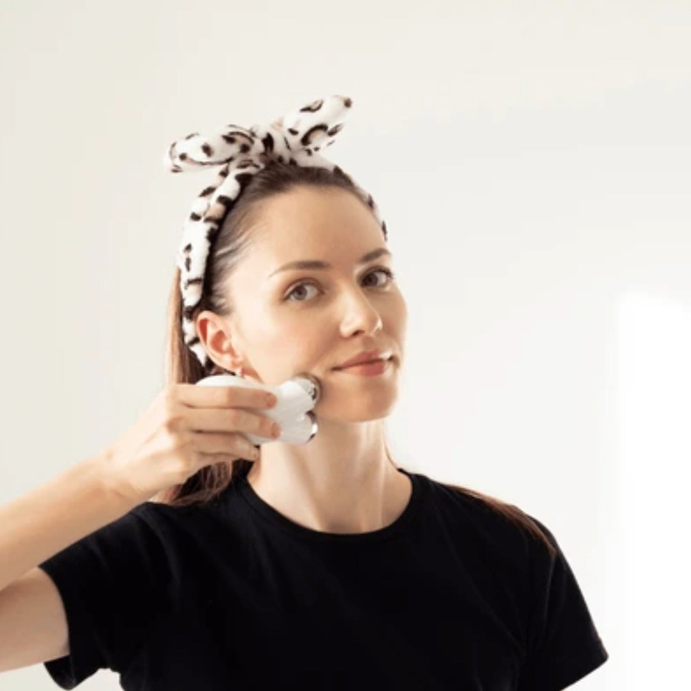 FaceSculpt Microcurrent Facial Sculpting Device